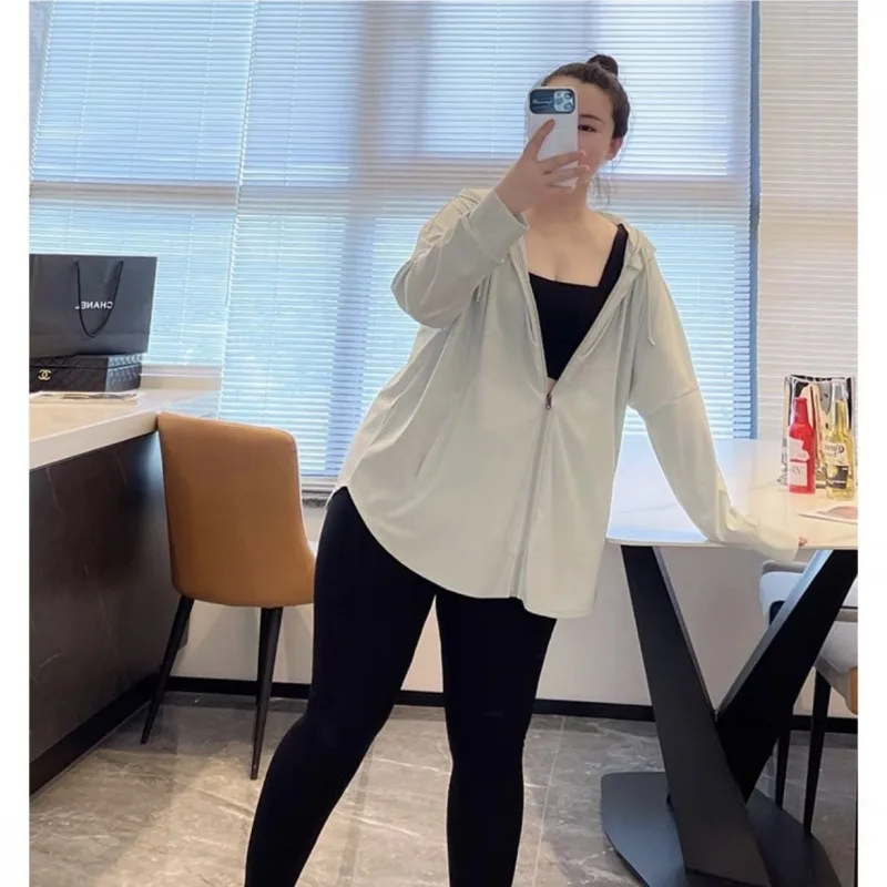 

Summer Sun Protection Clothes Beautiful Coat for Men and Women Loose Versatile Coat for Women