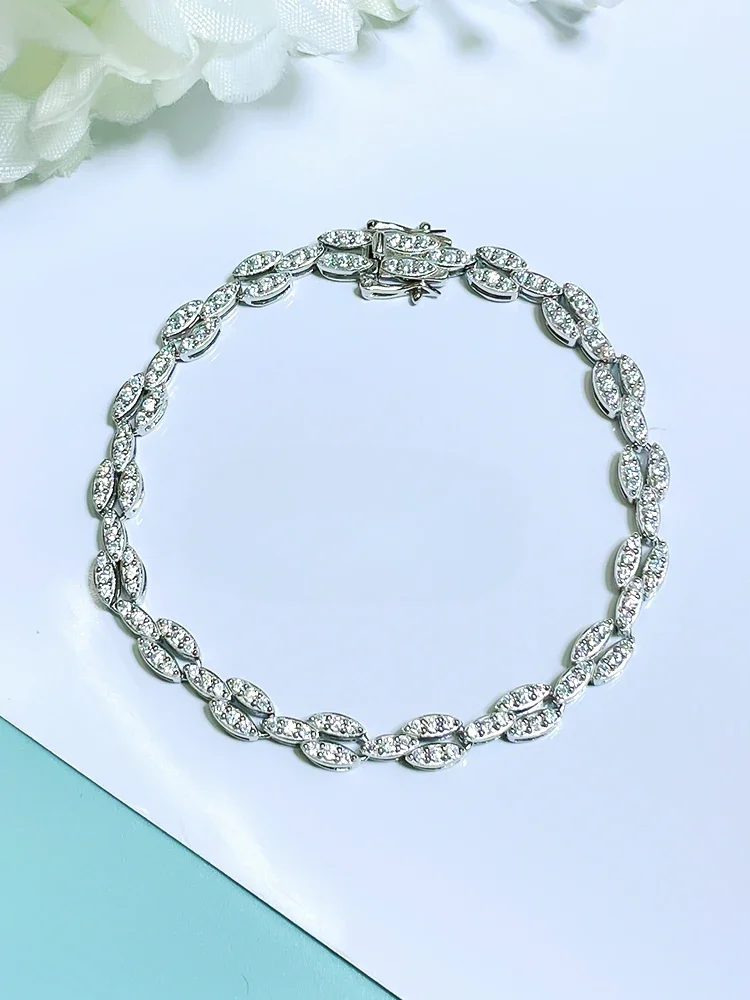 

Desire Fashionable Inlaid High Carbon Diamond 925 Silver Bracelet with Versatile Niche Design, Ice Type Glossy Female