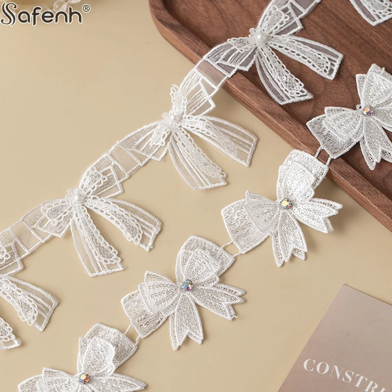 Patch con fiocco 3D Farfalla in pizzo Tessuto Strass Cucito Acc per abiti da sposa Abbigliamento Forniture artigianali fai da te Nastro decorativo floreale