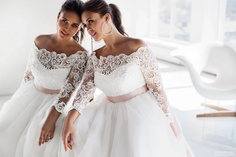 Elegante vestidos de casamento tamanhos grandes fora do ombro mangas compridas barco pescoço renda tule vestido noiva robe de mariage