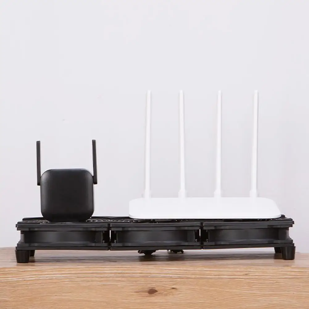 1800 دورة في الدقيقة سرعة الكمبيوتر المضيف وحدة المعالجة المركزية مروحة التبريد USB الطاقة مروحة التبريد 12 سنتيمتر الهيكل توجيه فك التشفير مروحة