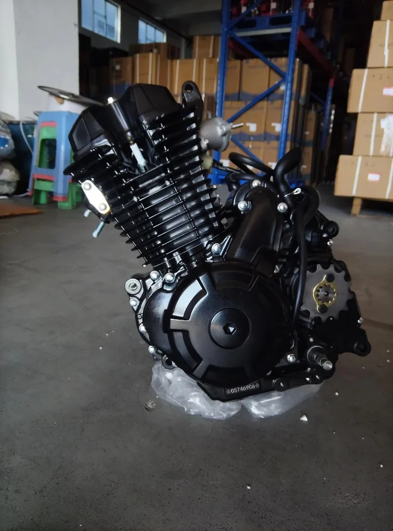 Original Loncin FE250 Off Road Motorcycle Engine 250cc Max Torque 23Nm 6-Gear Gearbox Carburetor EFI Optional