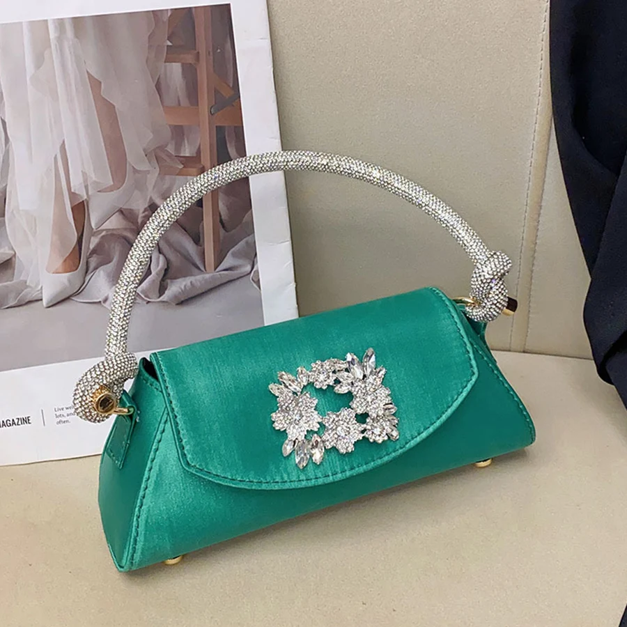 Sparkling Diamond Flower Dinner Bags Trapezoidal Square Button Handbag Banquet Silk Satin Small Square Bag Crystal Shoulder Bags