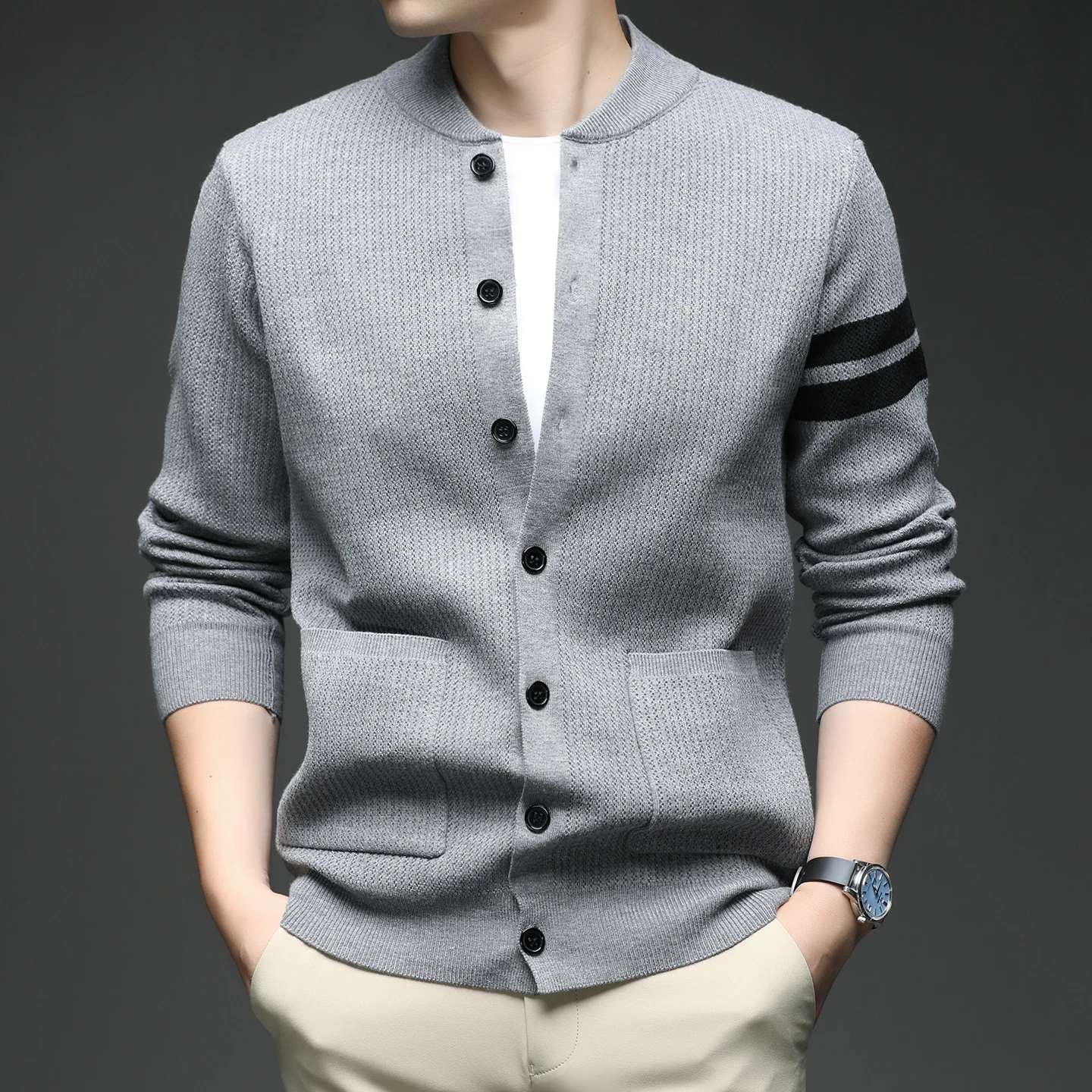 High end brand knitted button sweater cardigan youth fashion double striped comfort simple pocket men's casual round neck coat