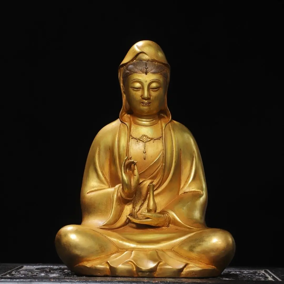 Copper gilt [Guanyin] Height 28 cm Width 21 cm Thickness 15 cm Weight 4.4 kg