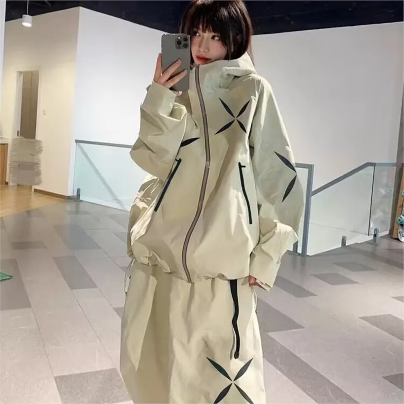 Cream-yellow Starry Snowsuit for Women, Outdoor Windproof and Waterproof Snowboard Wear 스노우보드복