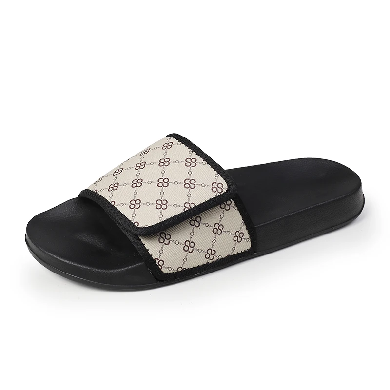 Zapatos de hombre para verano, estilo coreano a la moda, zapatillas de una pieza antideslizantes con suela blanda, zapatillas de hombre 39-45
