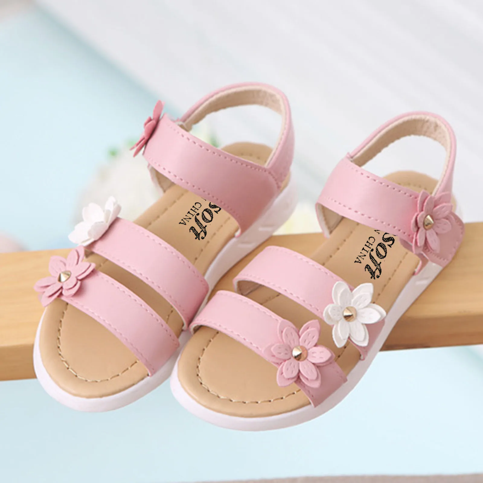 Sandal anak perempuan motif bunga putri, sandal anak perempuan baru 2024, sepatu selop musim panas, sepatu merah muda, sol lembut, alas kaki jari terbuka