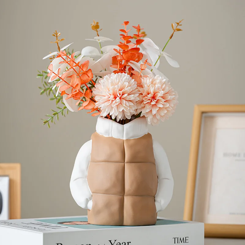 CAPIRON Puffer Vest Ceramic Vase Creative Down Jacket Flower Pot Modern Nordic Desktop Decor Living Room Aesthetic Art Ornament
