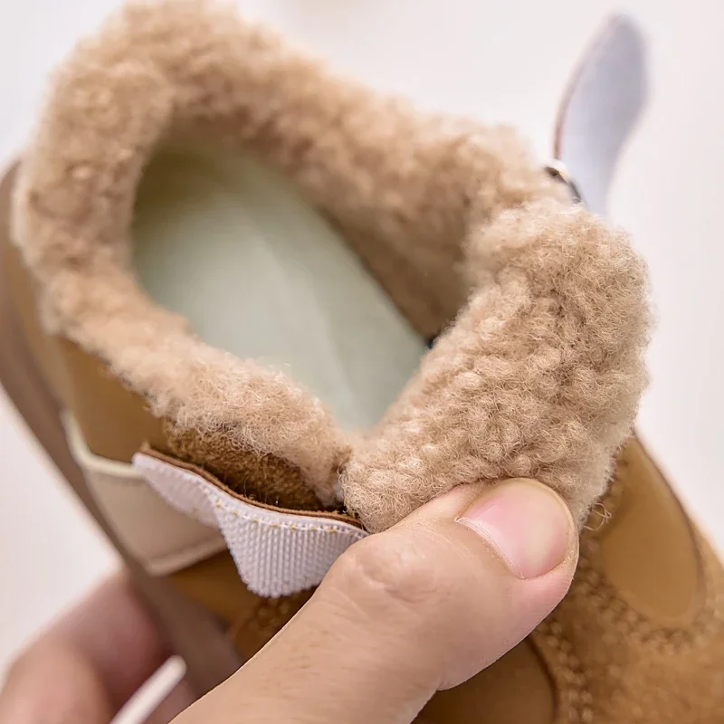 2026 Winter New Fashion Trend Casual Sports Shoes for Childrens Anti Slip Warm Boys' Shallow Mouth Versatile Snow Sneakers