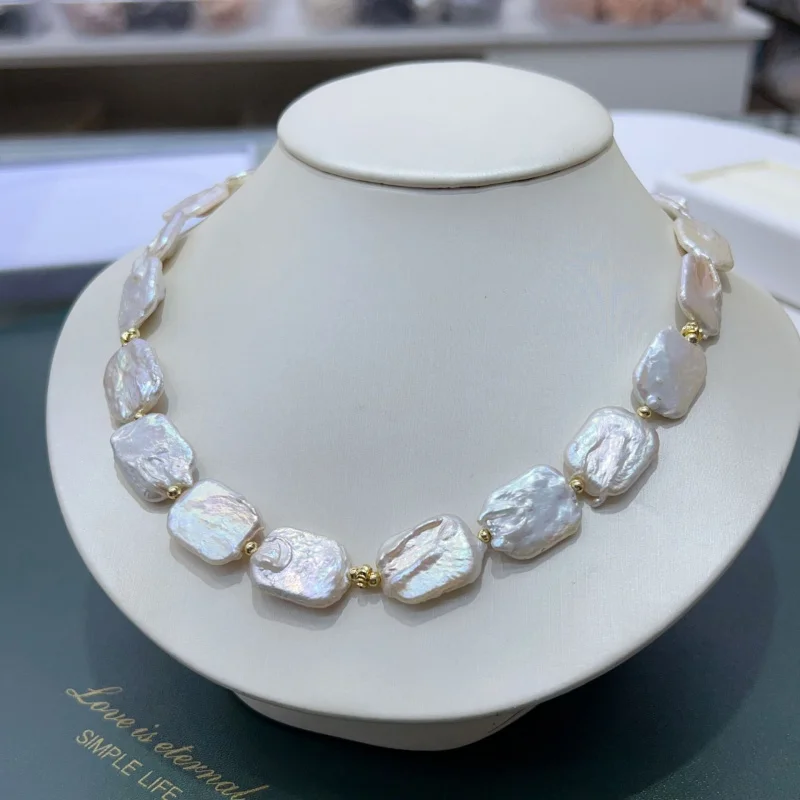

Baroque Pearl , Dazzling White Freshwater Choker, New Style Mother's Necklace