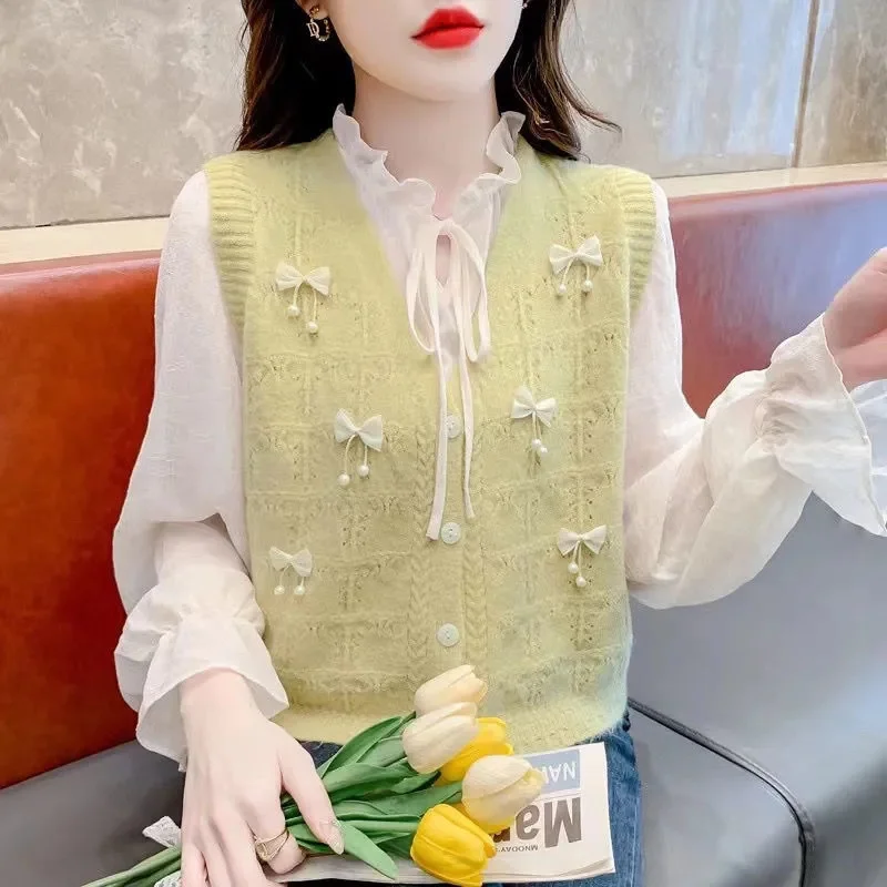 

2024 Autumn And Winter New Fashion Ladies Vest Sweet Bow Vest Knitted Coat Bottoming Sweater Temperament Sleeveless Coats