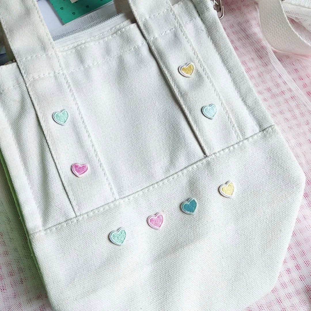 High Quality 10pc Self-adhesive Heart Embroidery Patches Sew Iron on Clothes Pink Green Blue Love Appliques Craft Bag Decoration