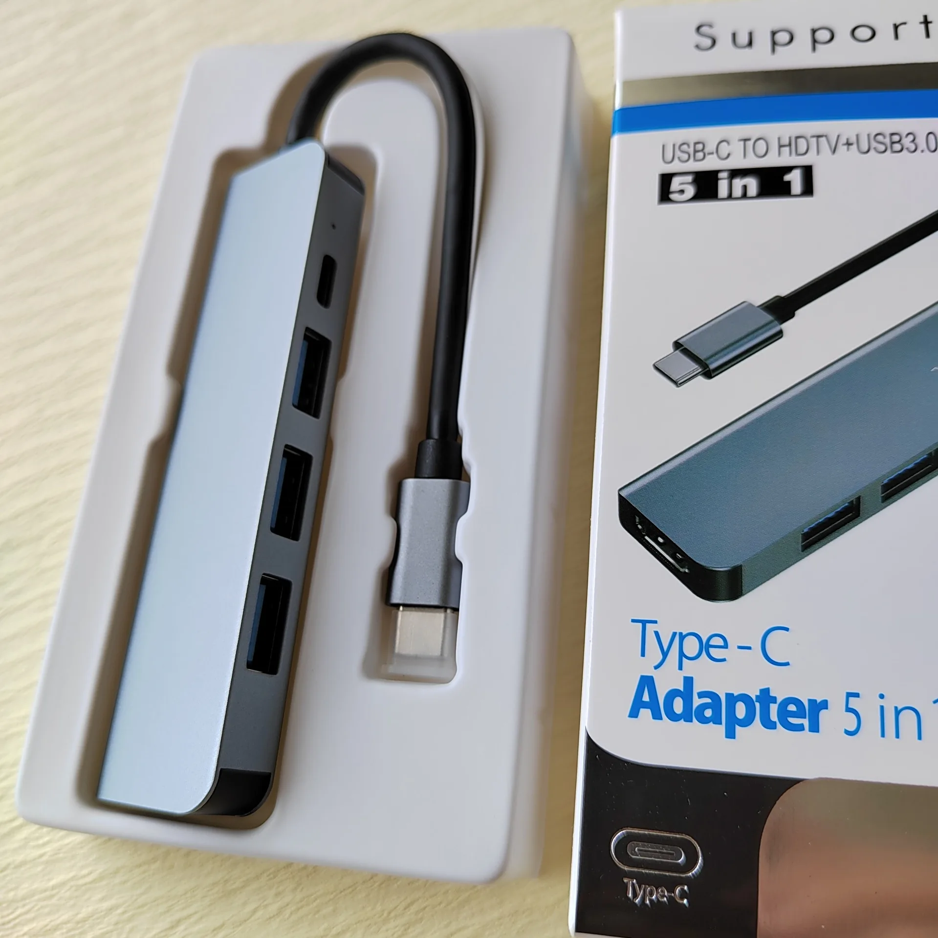 Good Quality Hub Multi Adapter Usb Docking Station Dual Monitor with 4 USBA Port Compatible with Multiple Devices PC LAPTOP