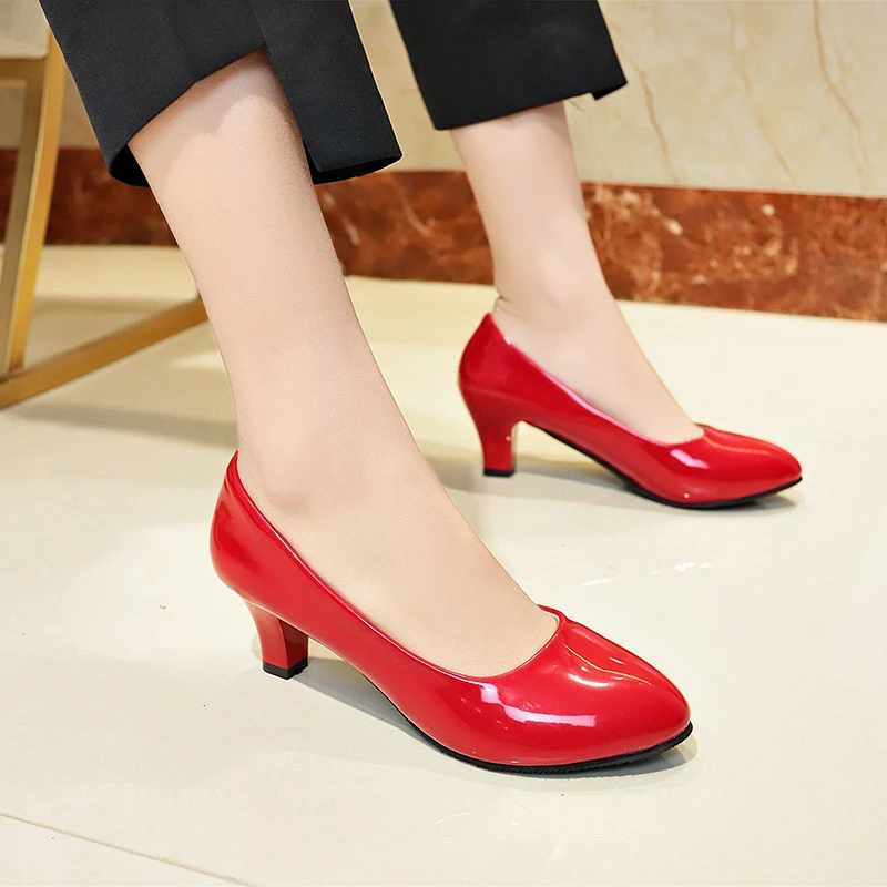 

New Women's Luxury Shoes on Heels Elegant Medium High Heeled Ladies Pointed Toe Fashion Pumps for Woman Office Black White Red