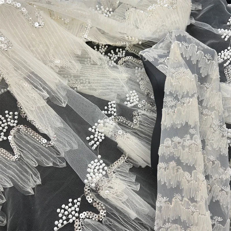 

Элегантная абрикосовая пластина с цветочной вышивкой, кружевная ткань с бусинами и блестками для свадебного платья, дизайнерская ткань во дворе