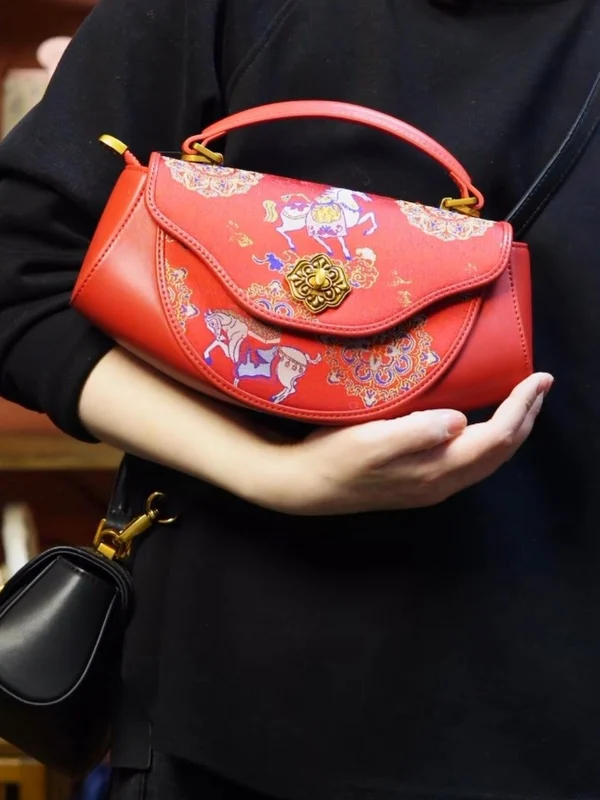 

Новая китайская красная женская сумка Sle Song Jin Ma на одно плечо, наклонная сумка для переноски, изысканная маленькая сумка, высококачественная сенсация