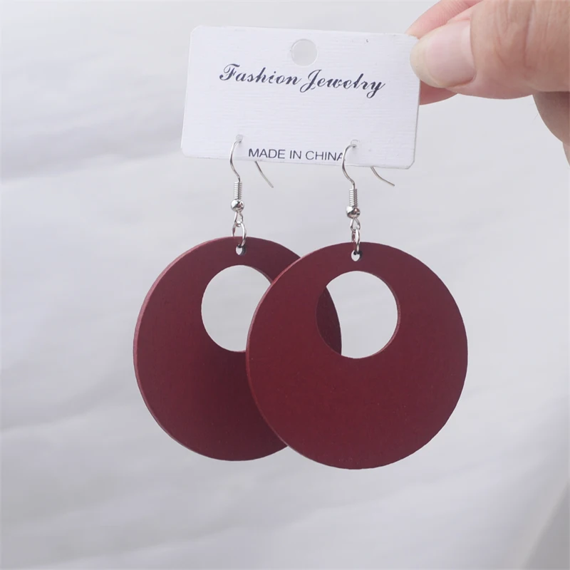 New Wooden Round Pendants Women\'s Dangle Earrings Rose Green Black Geometric Statement Female Hanging Earrings 2025 new in