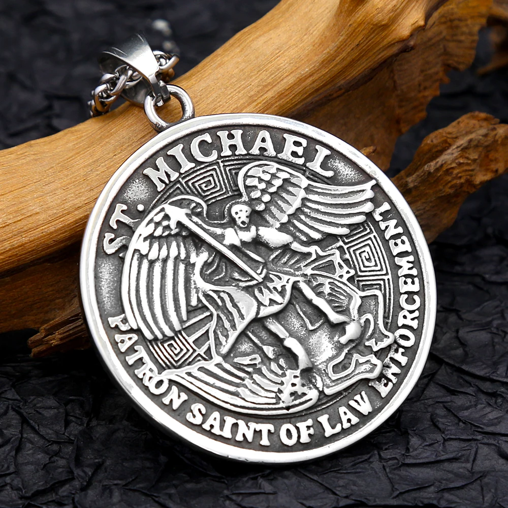 فاسق الأزياء سانت مايكل قلادة للرجال النساء الفولاذ المقاوم للصدأ رئيس الملائكة المعلقات فريد تميمة مجوهرات هدايا دروبشيبينغ