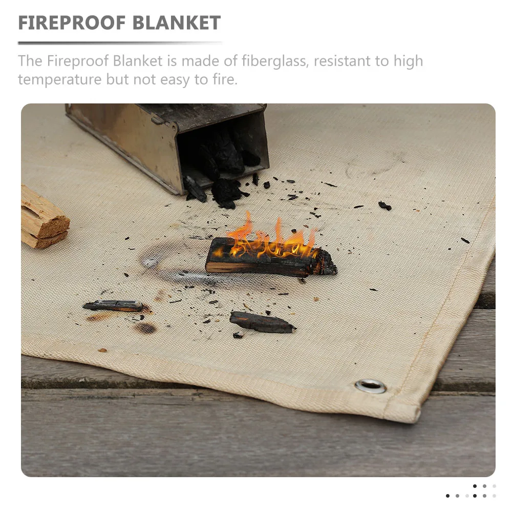 Outdoor Fireproof Blanket Fiberglass Fire Resistant Mat Flexible Foldable Camping Accessory Fire Retardant Mat for Grill Pit
