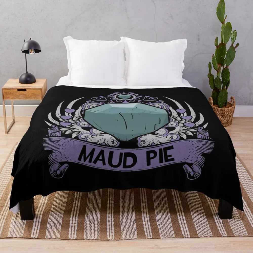 

MAUD PIE - LIMITED EDITION Throw Blanket anime Vintage Furry Flannels Blankets