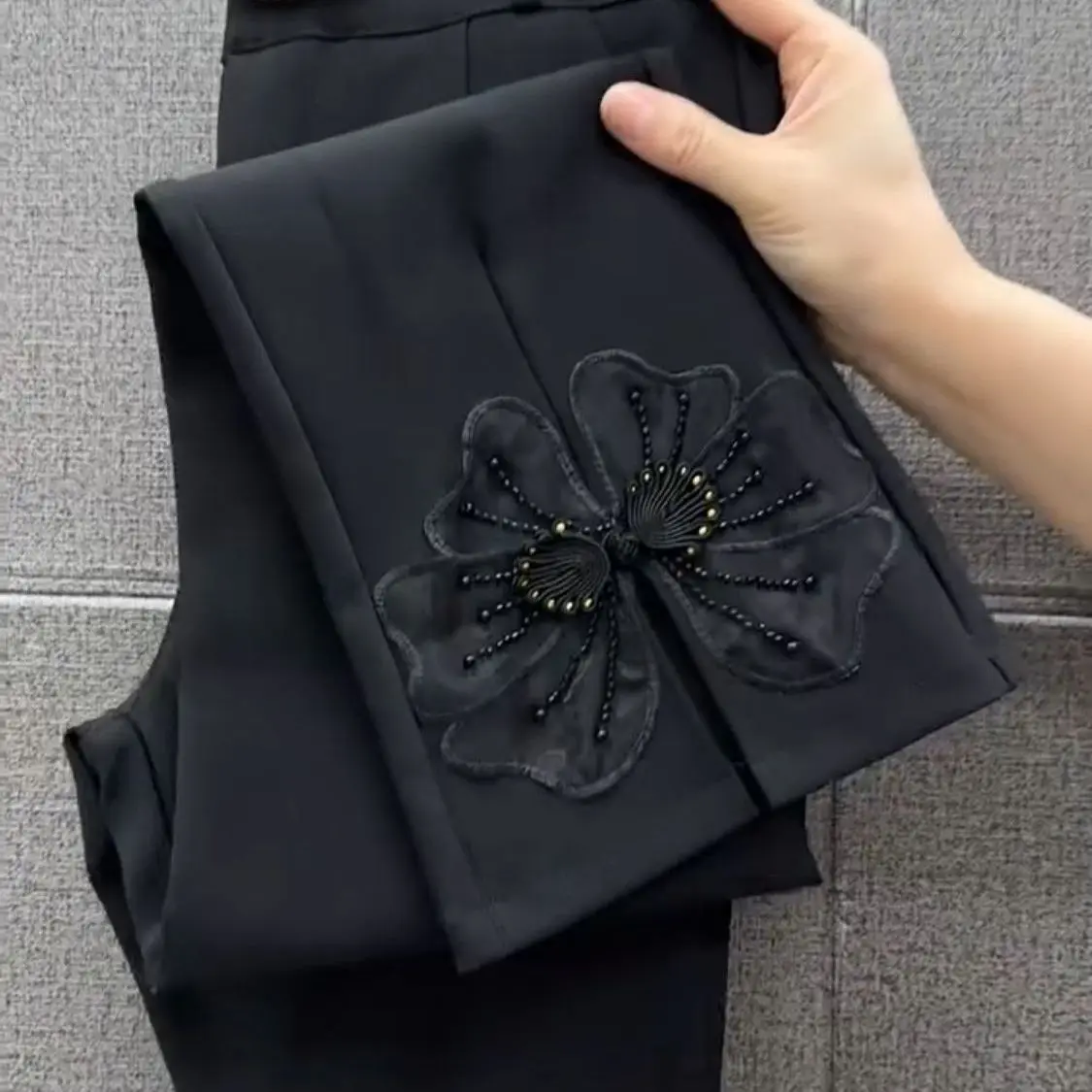 2025 herbst Neue Koreanische Mode Einfarbig Hohe Taille Ankle-länge Hosen Damen Temperament Diamanten Floral Elastische Taille Hosen