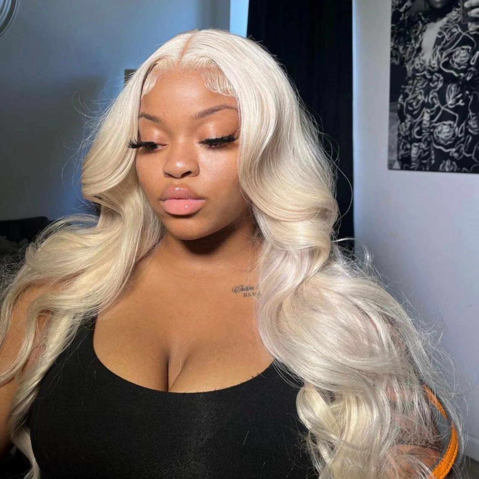 White Platinum Blonde Wig Body Wave Synthetic Lace Front Wig Glueless Long Natural Wavy Hair Frontal Lace Wigs for Women Fashion