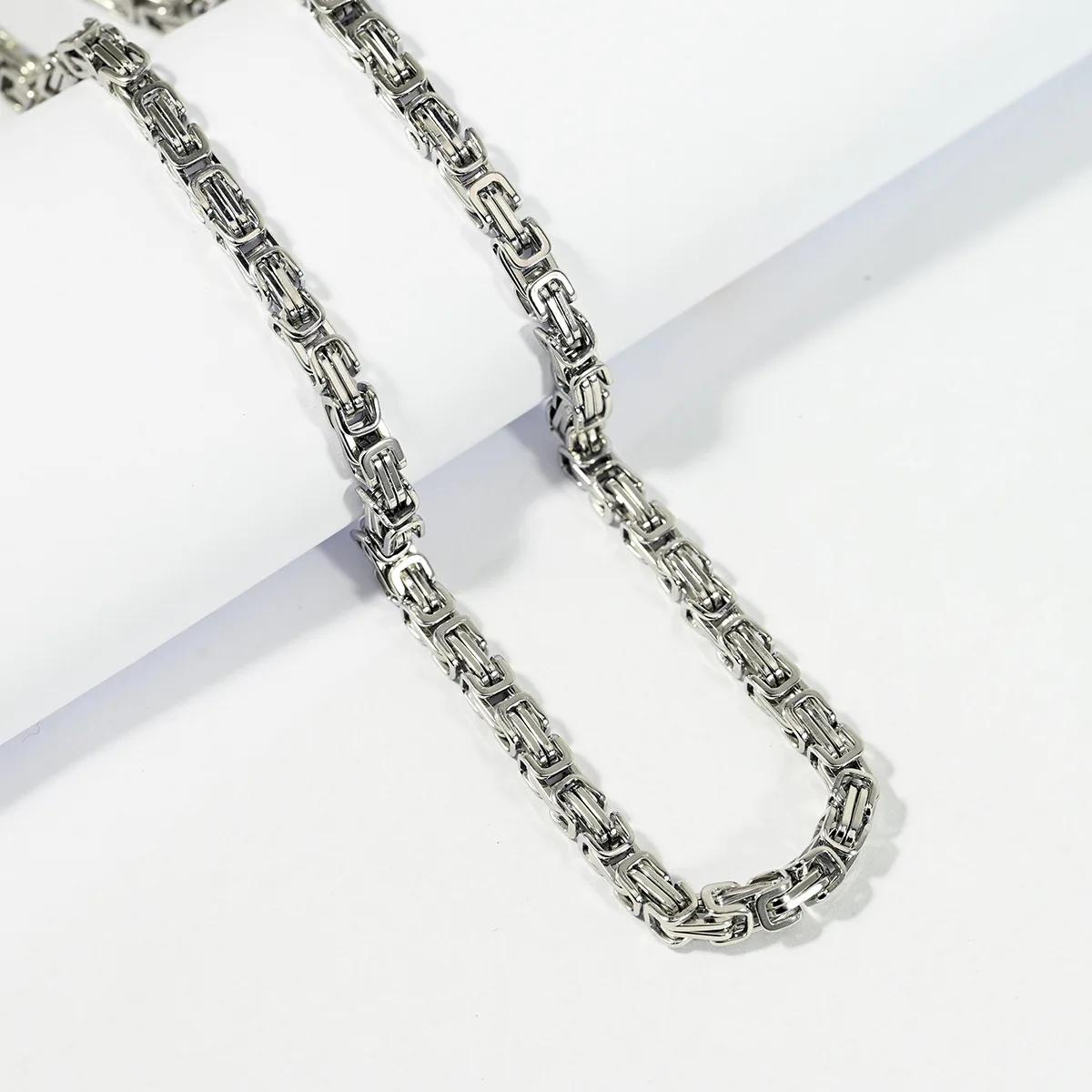 Heavy Metal Emperor Chain Street Hip-Hop Necklace – Fashionable, Cool and Versatile Necklace – Colourfast Chunky Chain