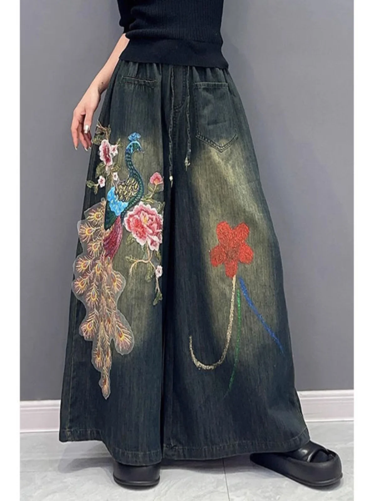 

Elegant Embroidered Floral Wide Leg Jeans Casual Style Women's Fashionable Slimming Spring New Arrival Korean Version Cotton ...
