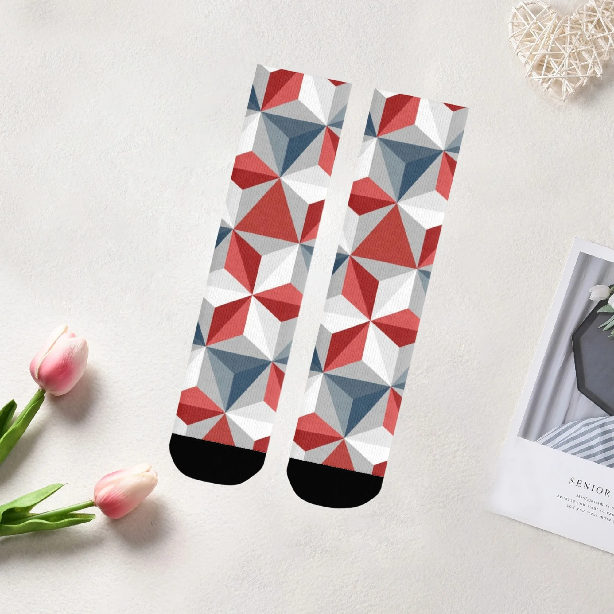 Diamond-patterned Geometric Socks Non-slip Elastic Breathable Men's Socks Travel Casual Hiking Simple Stylish Compression Socks