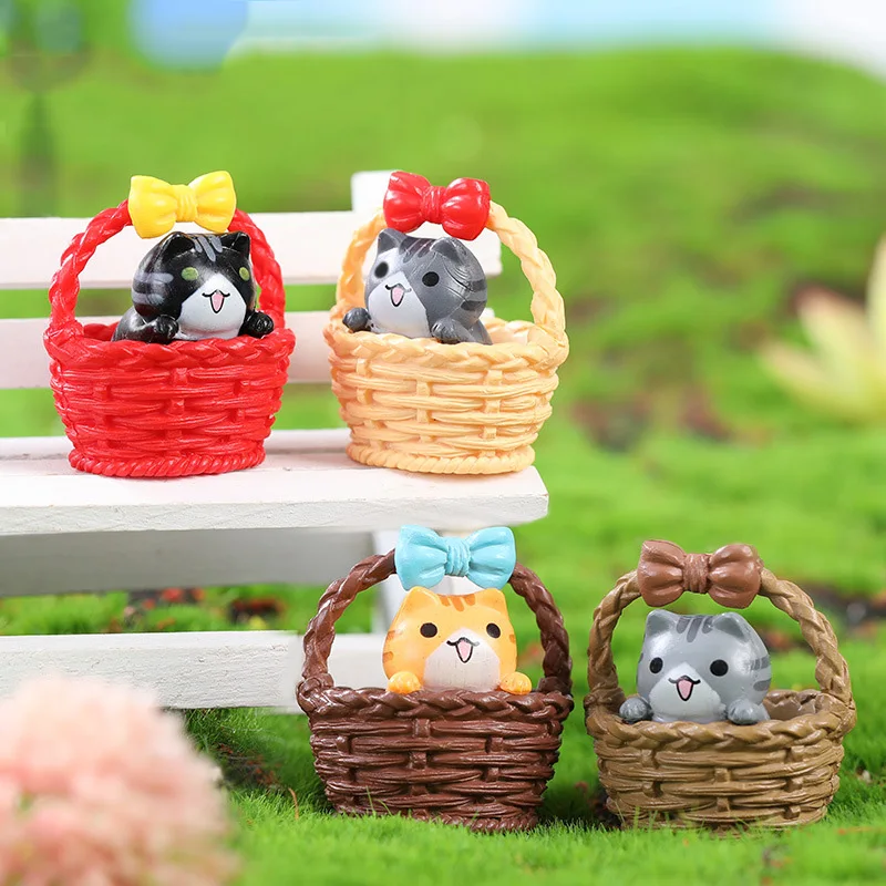 1PC Flat Base Basket Chesse Cat Figurine Miniature Animal Statue Decor Fairy Garden Micro Cartoon Character Model Resin Craft