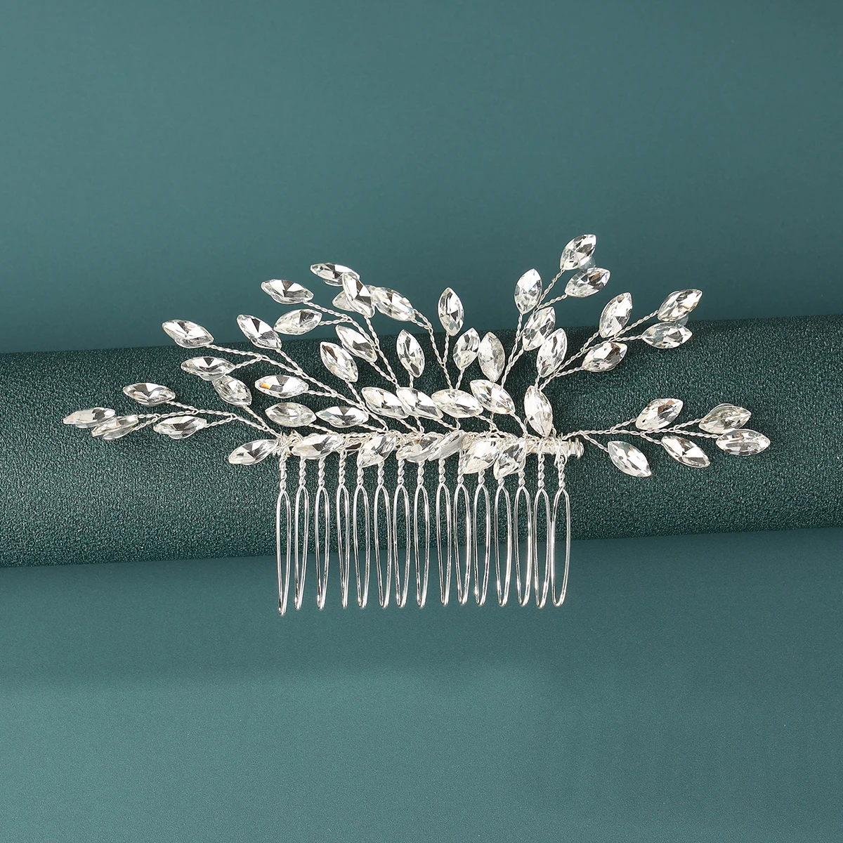 Wedding Hair Brush Silver Rhinestone Bridal Hair Clip Sparkling Hair Pieces Ladies and Girls (Silver)