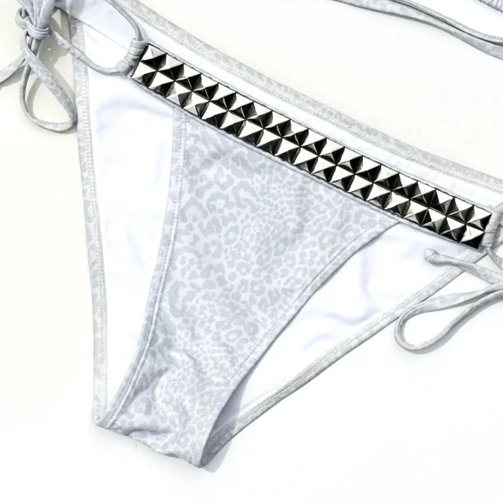 2025 European and American Fashion Printing Halter Spaghetti Straps Sexy Bikini Split Lace-up Hot Spring Sexy Style White classi