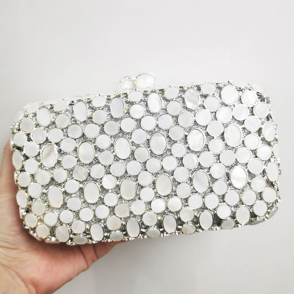 

New Circle Shell Women Evening Bags Fashion Girls White Diamond Minaudiere Handbags Wedding Formal Dinner Clutches Crystal Purse