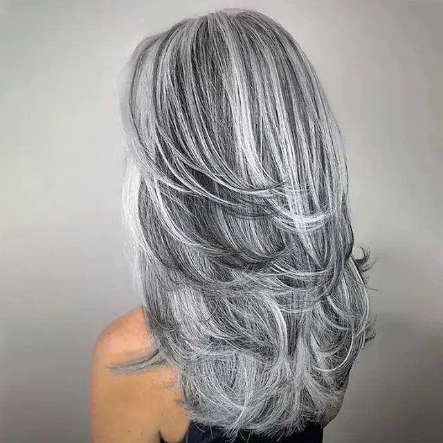 European and American women's mid length hair slightly curled mixed color gradient gray white synthetic wig full head cover