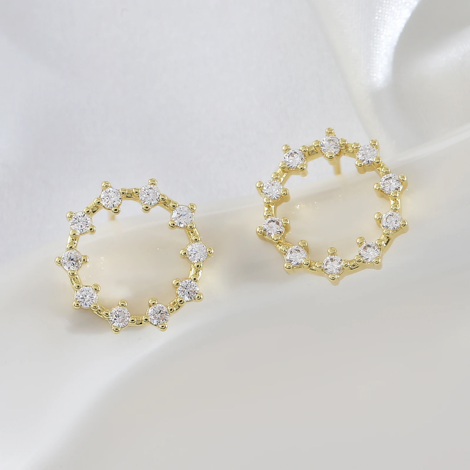 MHS.SUN White Cubic Zirconia Hollow Circle Stud Earrings For Women Wedding Party Piercing Earring Simple Daily Wear Jewelry Gift