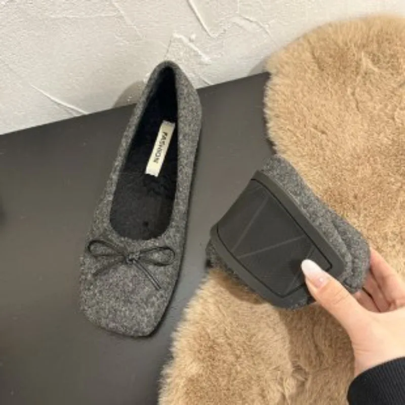 Chaussures simples en daim à bout carré pour femmes, début du printemps, nouveau vent doux de soirée tardive Mary Jane