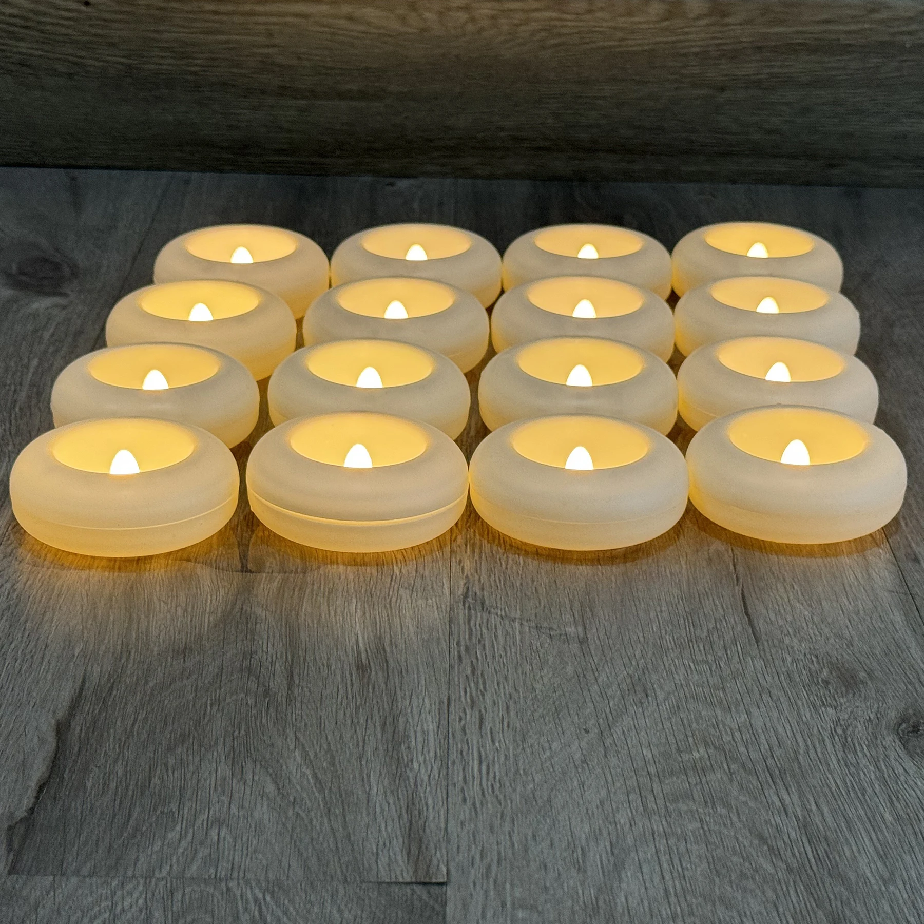 

Waterproof Swimming Pool Candle Smokeless Floating Tealights Candle Realistic Flickering party candles For Party Wedding Praying
