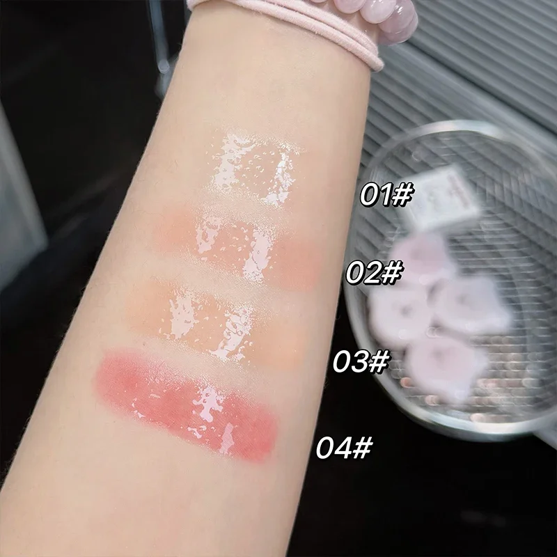 QIBEST Face Blush Hydrating Cream Beauty Girl Nude Makeup Natural Smudge Blush Palette Cheek Tint Highlighter Cosmetics Blusher