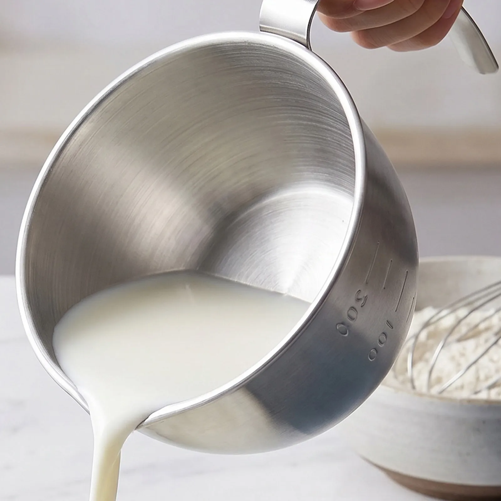2Pcs Stainless Steel Measuring Cups with Handle Deep Mixing Bowls Accurate Graduated Metal Food Prep Containers Rice Egg Beating