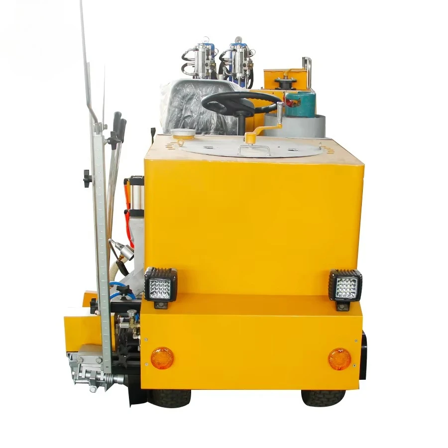HW168  Multi-Functional Driving Type Hot Melt Applied Thermoplastic(convex) Line Road Marking Painting Machine
