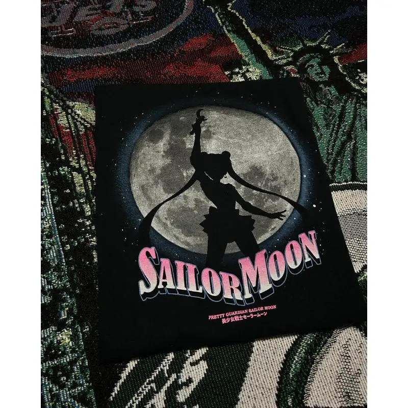 Retro Sailor Moon Print T-Shirt Anime Women's Casual Short Sleeve Summer Couple Hip Hop Loose Tops Men Women Tees Streetwear