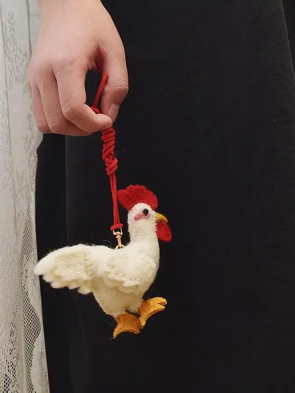 

Handmade wool felt car hanging, rooster pendant decorative literary and fresh gifts ins