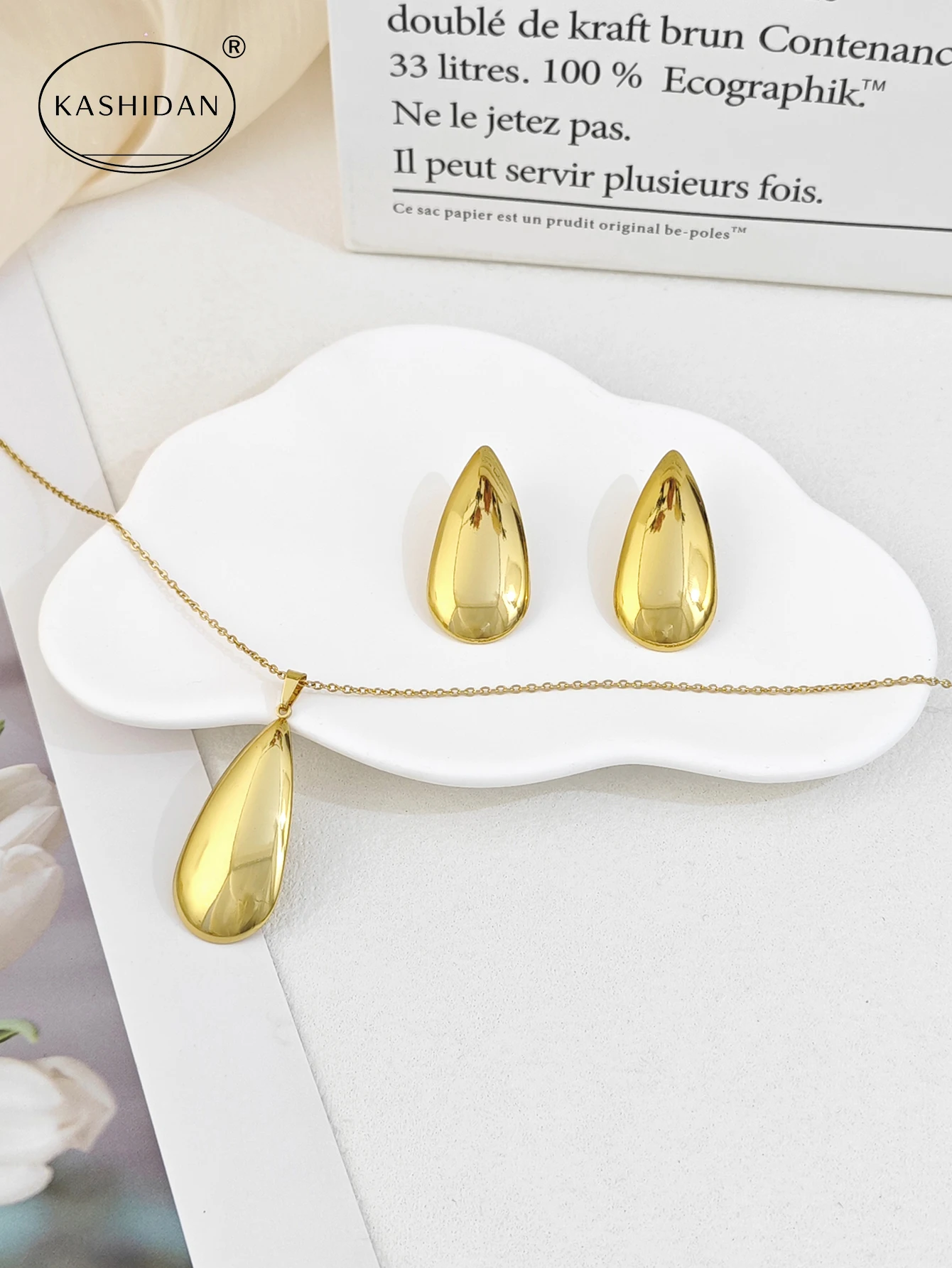 Elegant Gold Color Stainless Steel Jewelry Set Bold Solid Geometric Raindrop Pendant Necklace Earrings