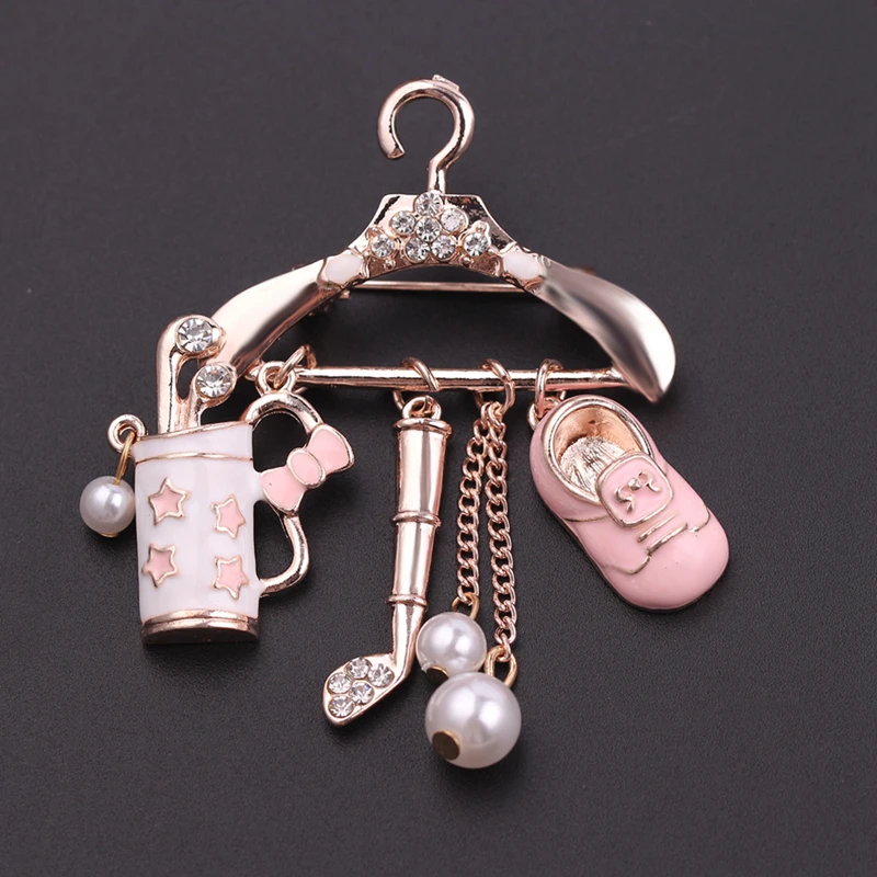 Creative Clothes Rack Sewing Machine Tailor Brooch Literary Drip Oil Pins Fashion Women's Bag Clothing Accessories