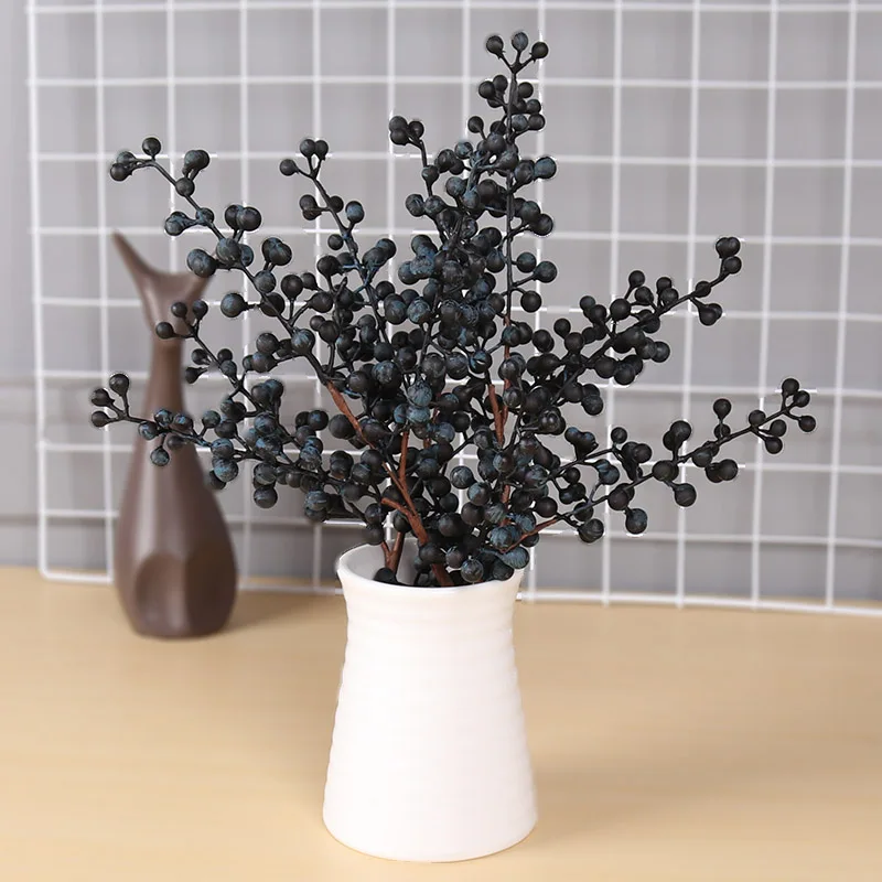 Artificial Berries Branch Plastic Fake Flowers leaf Decorative Berry PE Red Berries Plant for New Year Christmas decoration 2023