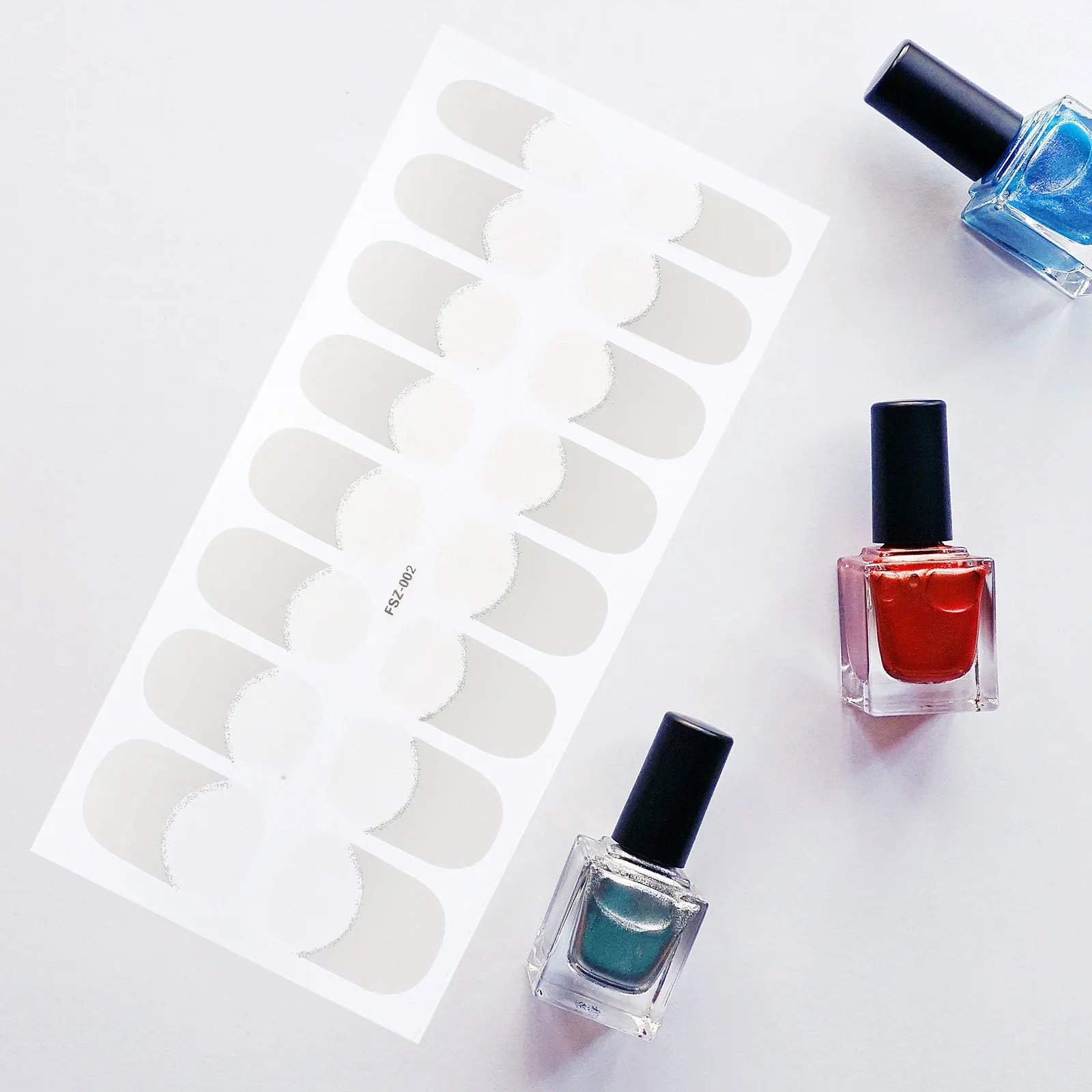 

3 Sheets Nail Gel Strips Nail Polish Stickers Fast Application Long-Lasting Stylish Stick on Nails for Women Gel Polish Strips