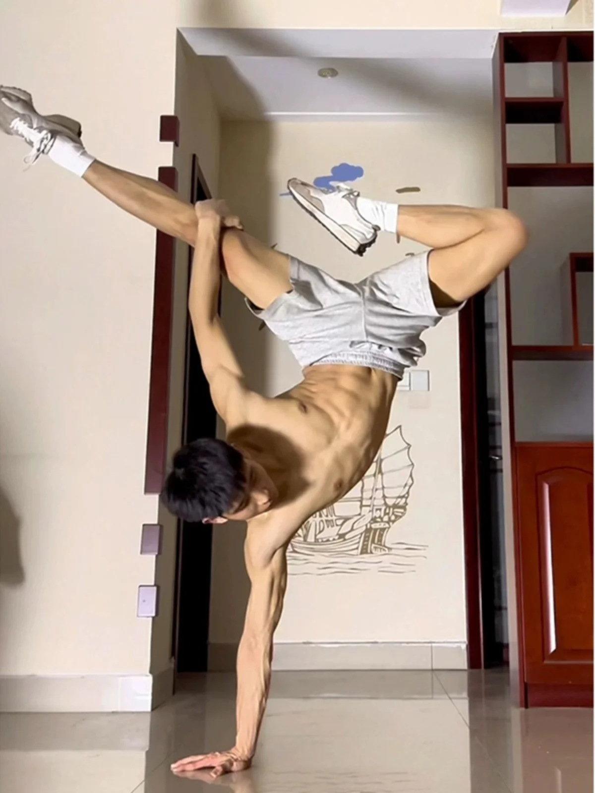 

Youth Fitn Sports orts Men's Summer Trendy Brand Flower ey Dstring Sweatpants American Loose Five-Quarter Pants