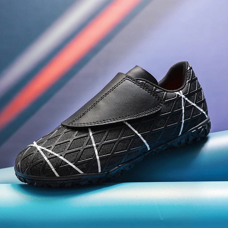 

Boys And Girl's Soccer Shoes Men Cleats Outdoor Match Training Sport Football Boots Non Slip Long Spikes Comfortable Breathable