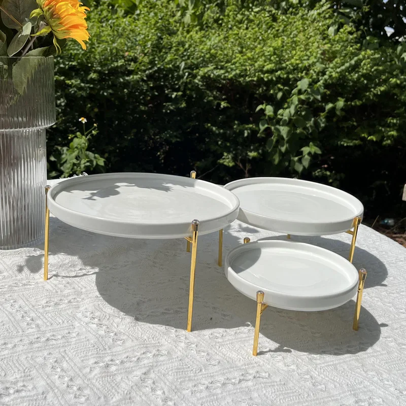 

Simple European ceramic cake rack ornament, white multi-layer cake tray, dim sum tray, high foot tray, outdoor party.